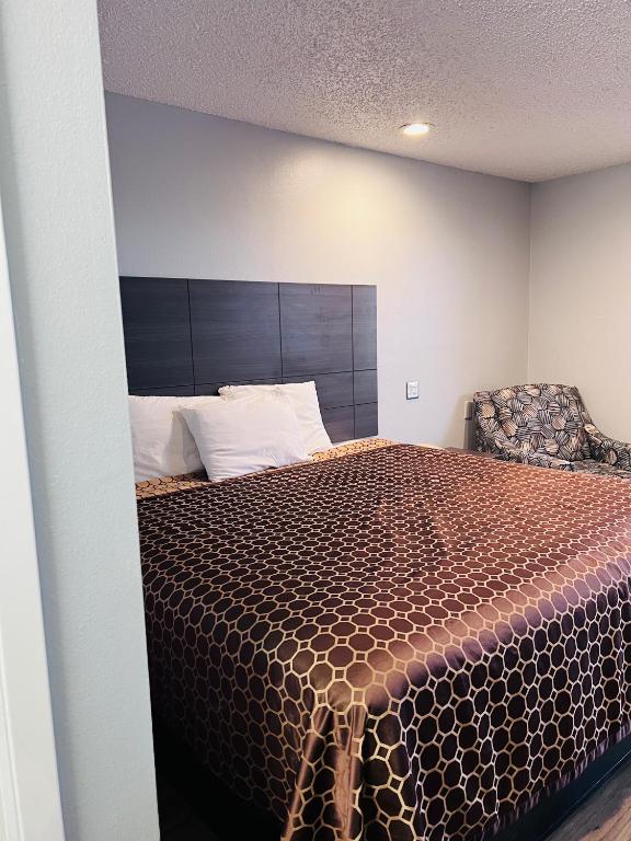 Single Non-Smoking Room